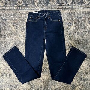 GAP Classic Straight High Rise Jeans - 4/27 Tall